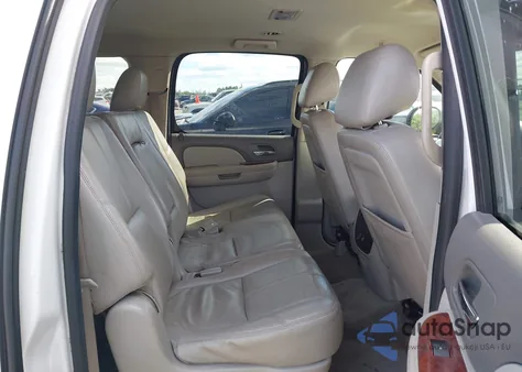 2013 Chevrolet Suburban 1500 Lt из США, поврежденный, VIN 1GNSCJE0XDR250448